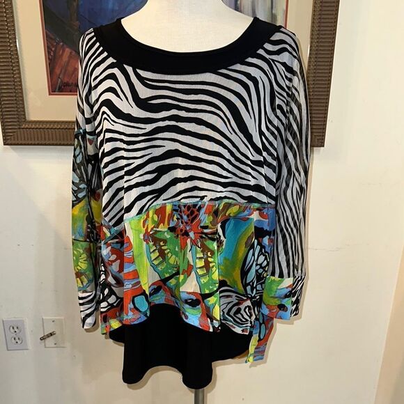 Michael Tyler Zebra Abstract 2 PC. Asymmetrical Top Size XXL - Picture 2 of 11
